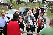 Sprievod na svadbe 29.9.2012 -  Vlachovo